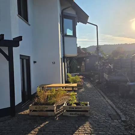 Bed & Wine Felsenberg * Bollenborn